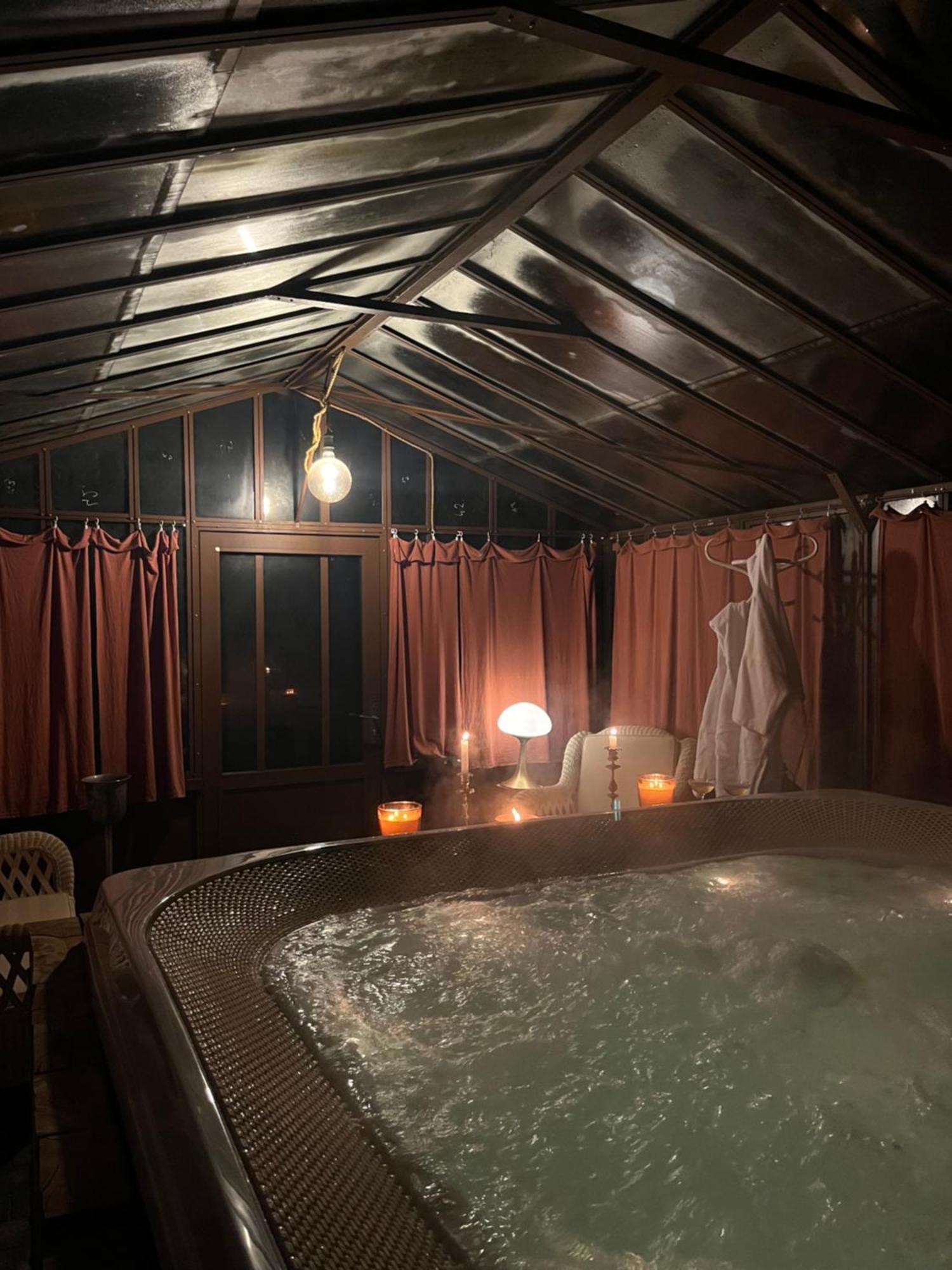 Domaine Du Tertre Ychot Hotel ดอล-เดอ-เบรอตาญ ภายนอก รูปภาพ